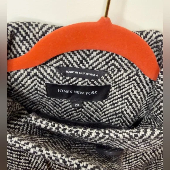 Jones New York Black and White Herringbone Trench Coat 2X